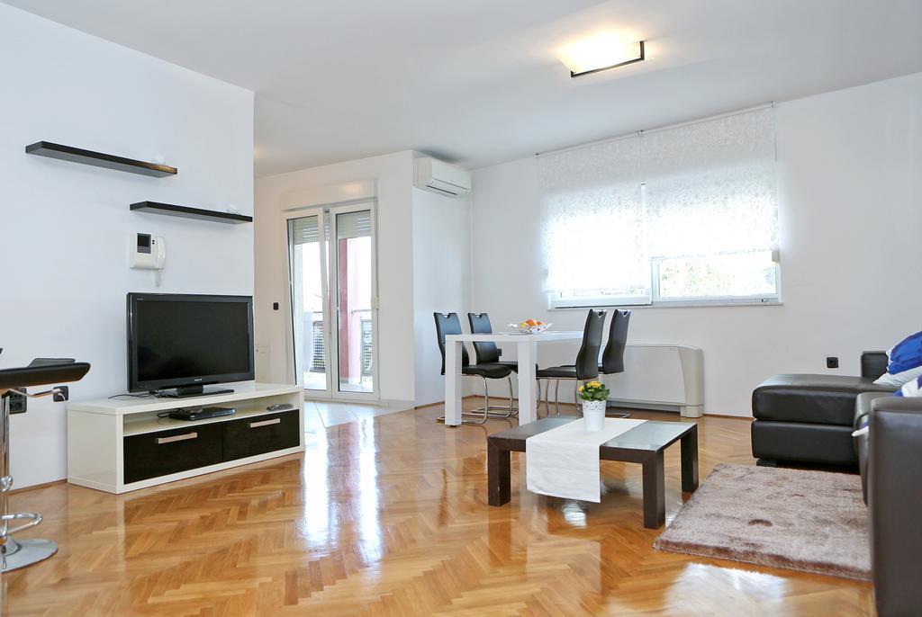 Apartament Gallery